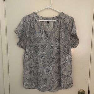 Banana Republic Floral Blouse in Gray